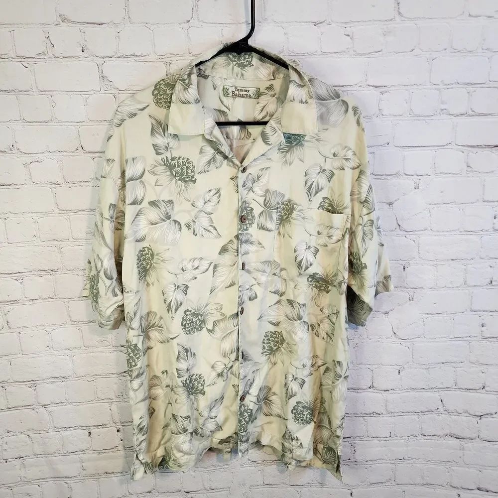 Men's Tommy Bahama silk Hawaiian shirt, size XL